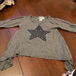 Long sleeve star tee shirt